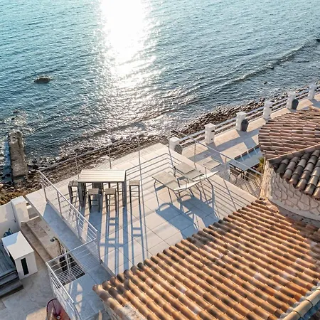 Albatros - Piscine Chauffee Saint-Mandrier-sur-Mer